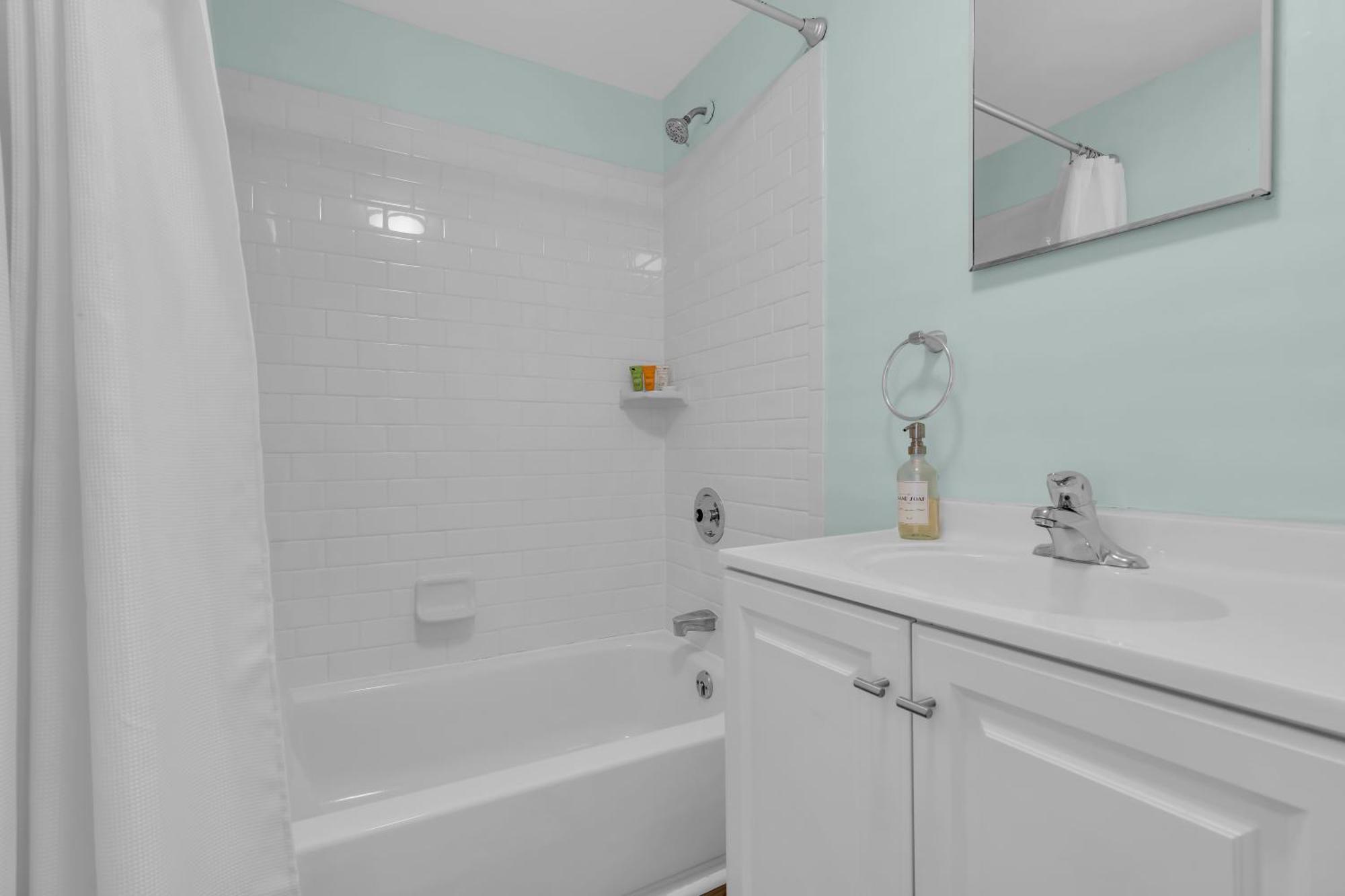 6-Min Walk To Asbury Park & Og Main St - Updated & Cozy Apartment In Historic Ocean Grove - Fire Pit & Patio - Fast Wi-Fi エクステリア 写真